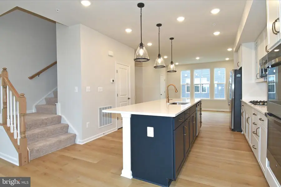 402 Matlock Ln, Frederick, MD 21701 - #3