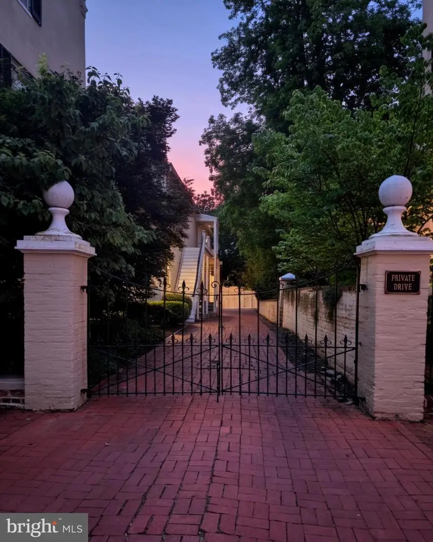 112 Church St, Frederick, MD 21701 - #2