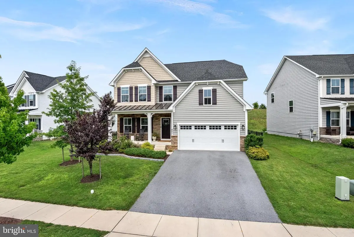 601 Canal Town St, Brunswick, MD 21716 - #1