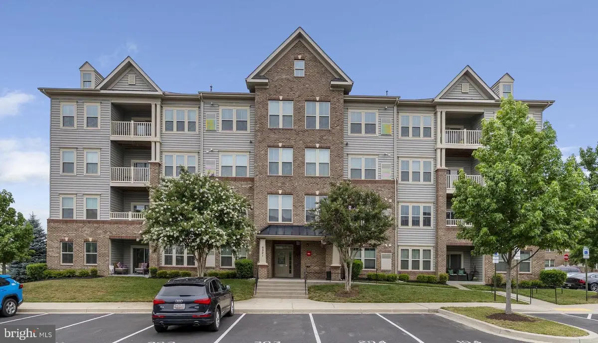 6521 Walcott Ln #402, Frederick, MD 21703 - #1