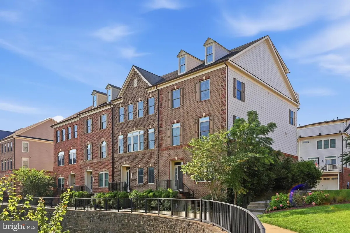 9140 Kenway Ln, Frederick, MD 21704 - #1