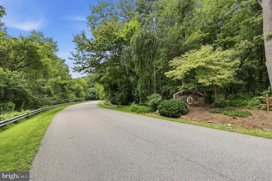5510 Jackson Ct, Frederick, MD 21702 - #2