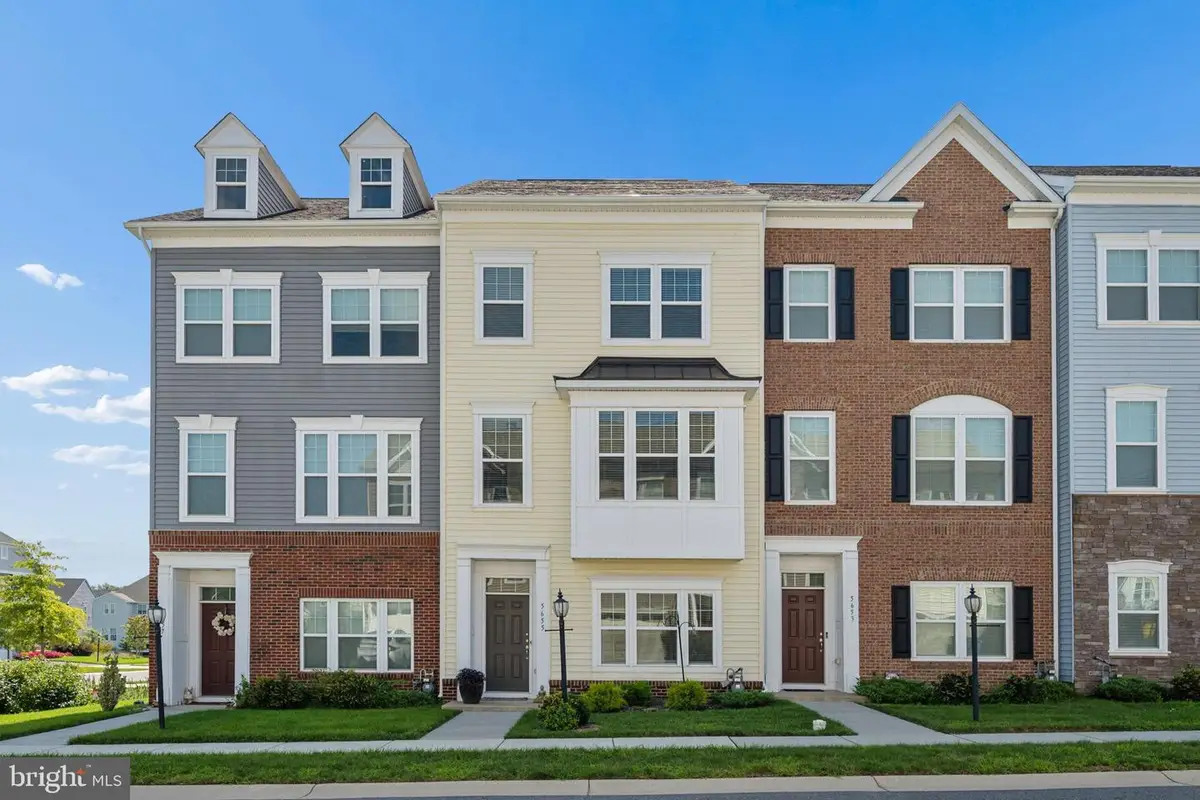 5655 Owl St, Frederick, MD 21704 - #1