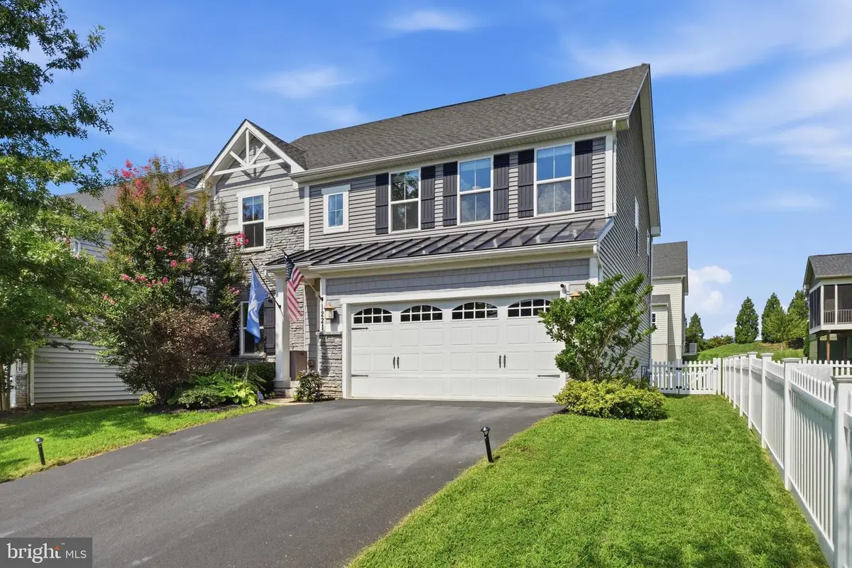 1221 Long Farm Ln, Brunswick, MD 21716 - #1