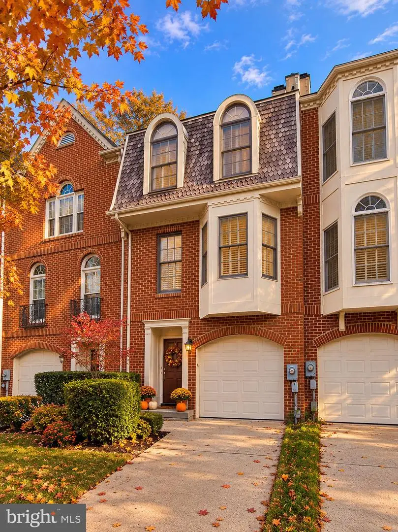 10 Victoria Sq, Frederick, MD 21702 - #2