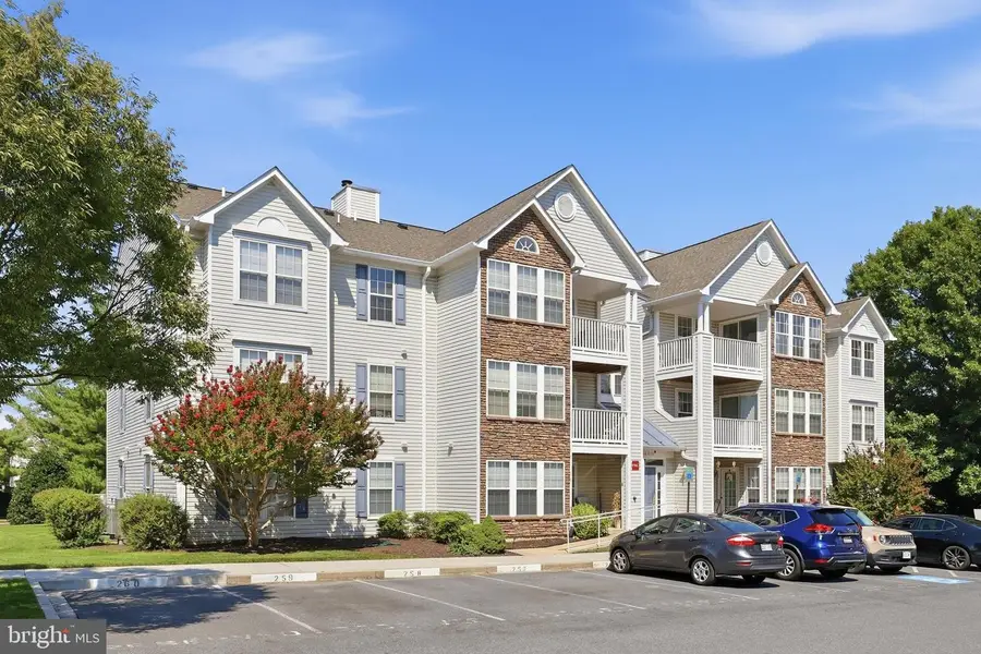 6400 Weatherby Ct #m, Frederick, MD 21703 - #3