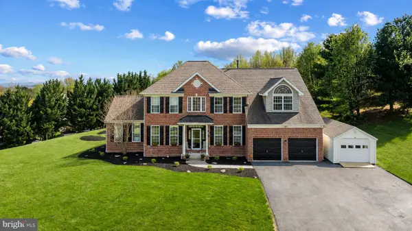2231 W Greenleaf Dr, FREDERICK, MD 21702