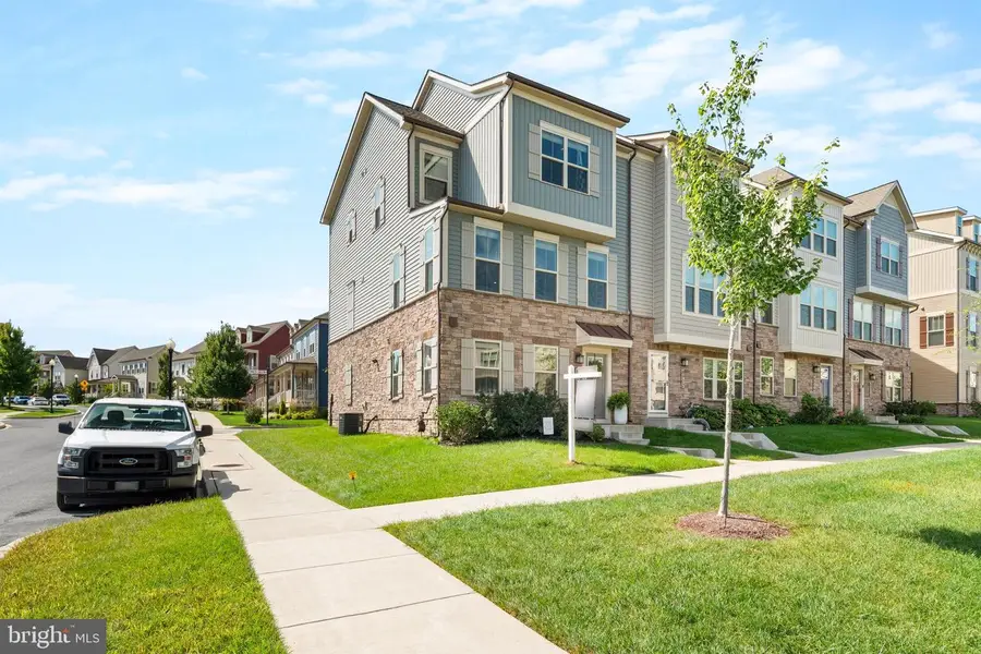 8900 Shady Pines Dr, Frederick, MD 21704 - #2