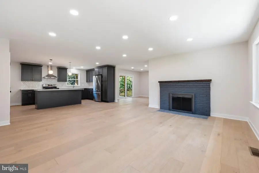 13132 Manor Dr, Mount Airy, MD 21771 - #3