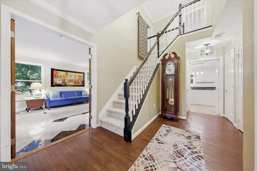 9005 Shadybrook Dr, Frederick, MD 21701 - #3