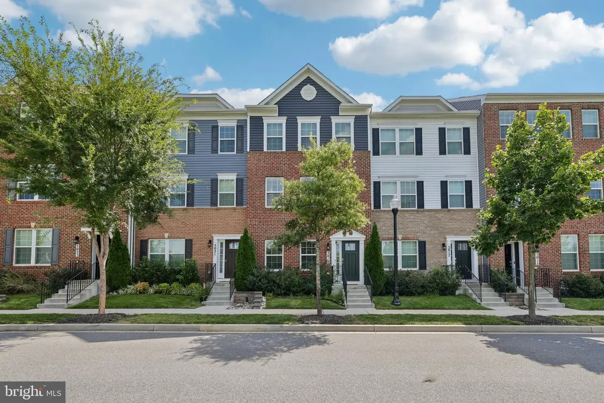 5019 Ironsides Dr, Frederick, MD 21703 - #1