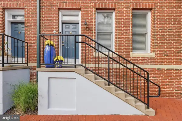 35 E All Saints St #220, FREDERICK, MD 21701