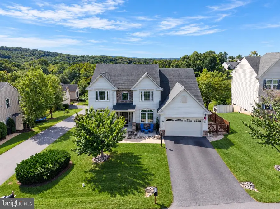 6752 Woodridge Rd, New Market, MD 21774 - #2