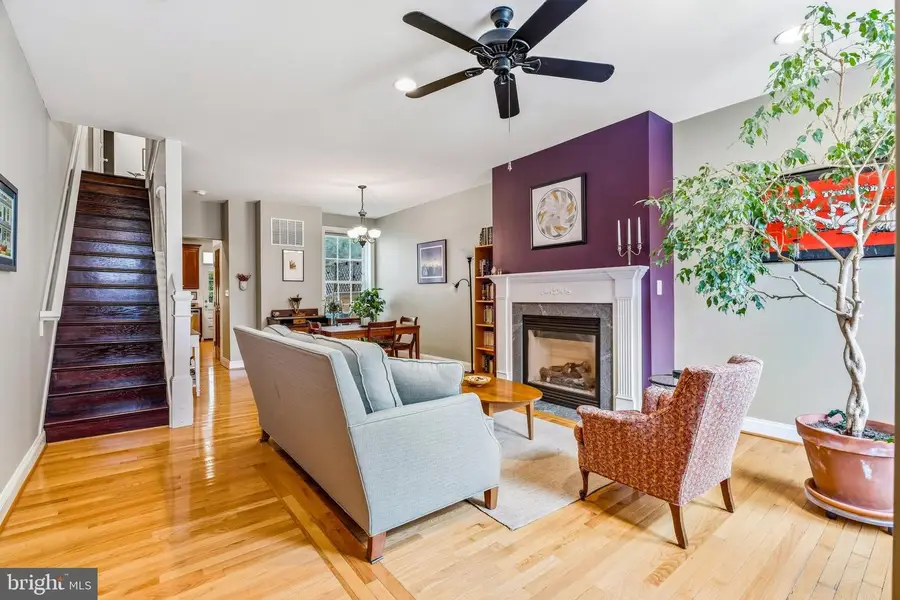 122 E Fourth St, Frederick, MD 21701 - #3