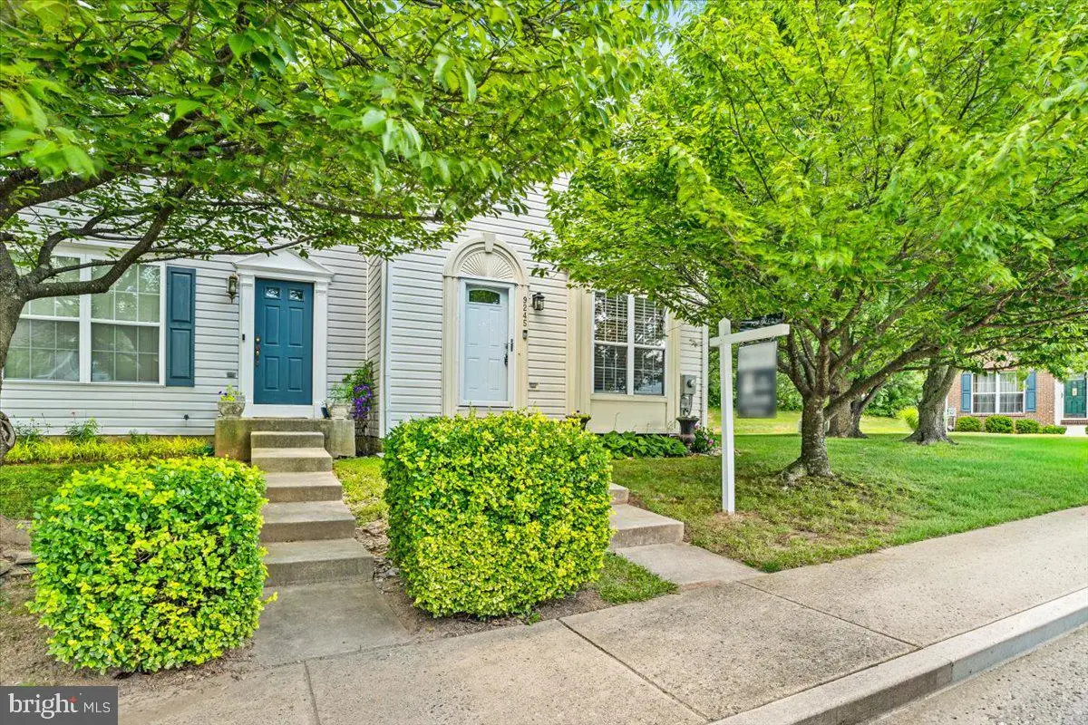 9245 Ridgefield Cir, Frederick, MD 21701 - #1