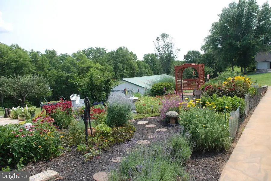 8922 Mount Tabor Rd, Middletown, MD 21769 - #2