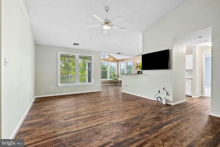 905 Blue Leaf #7 3c Ct #7  3c, Frederick, MD 21701 - #2