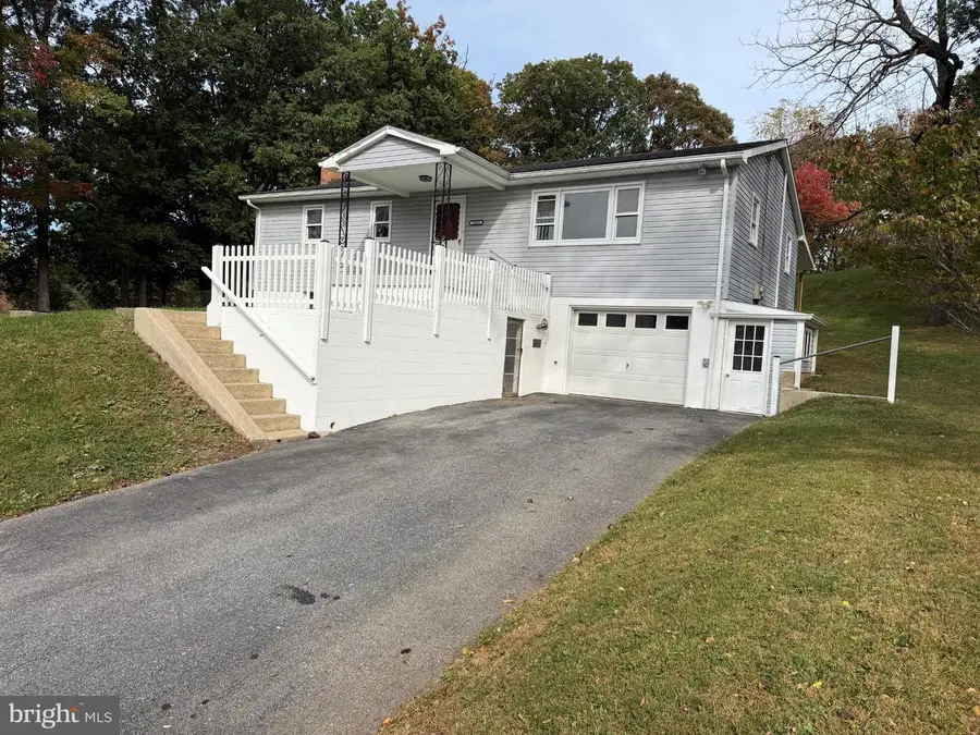 2428 Canada Hill Rd, Myersville, MD 21773 - #2