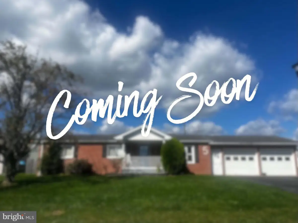 5 Clarke Ave, Thurmont, MD 21788 - #1