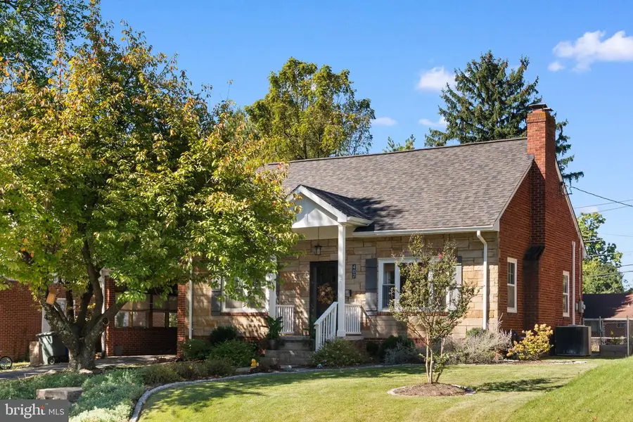 407 Biggs Ave, Frederick, MD 21702 - #2