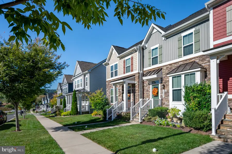 1323 Monocacy Crossing Pkwy, Brunswick, MD 21716 - #3