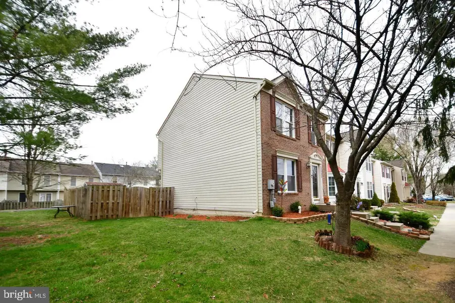 1545 Beverly Ct, Frederick, MD 21701 - #2