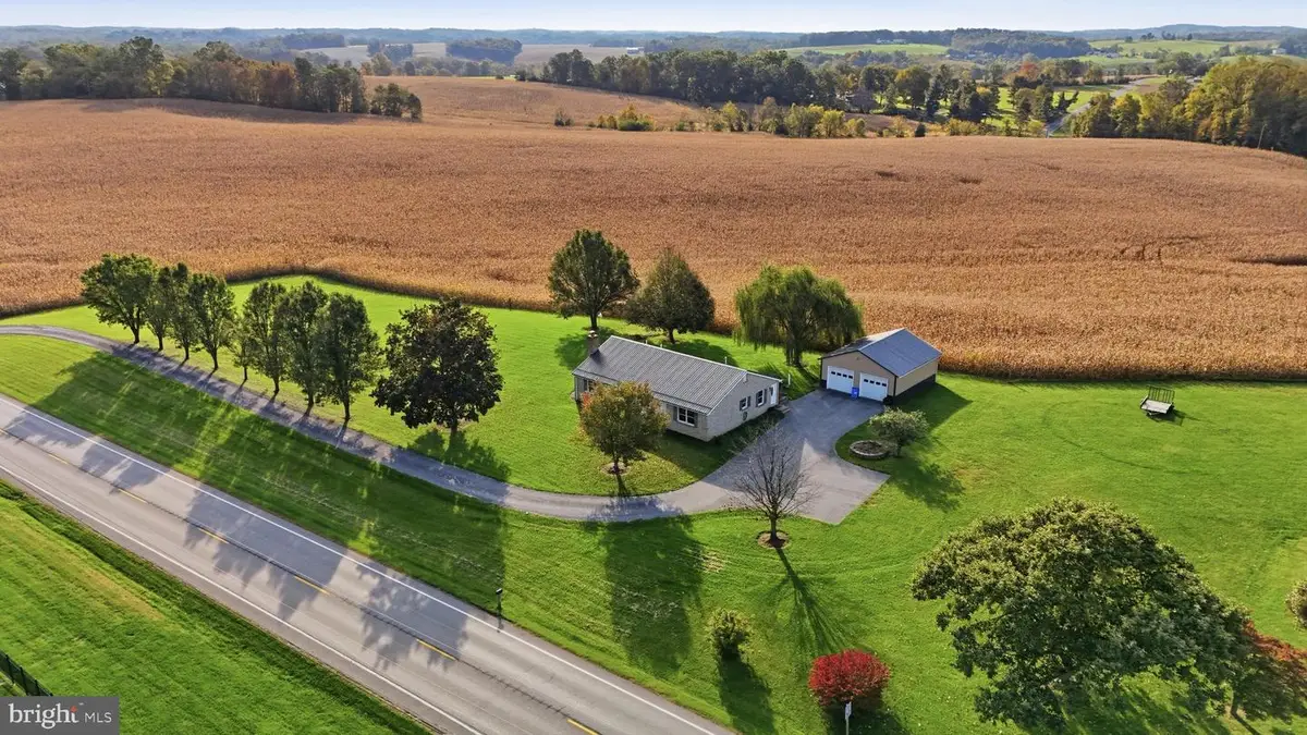 10205 Fingerboard Rd, Ijamsville, MD 21754 - #1