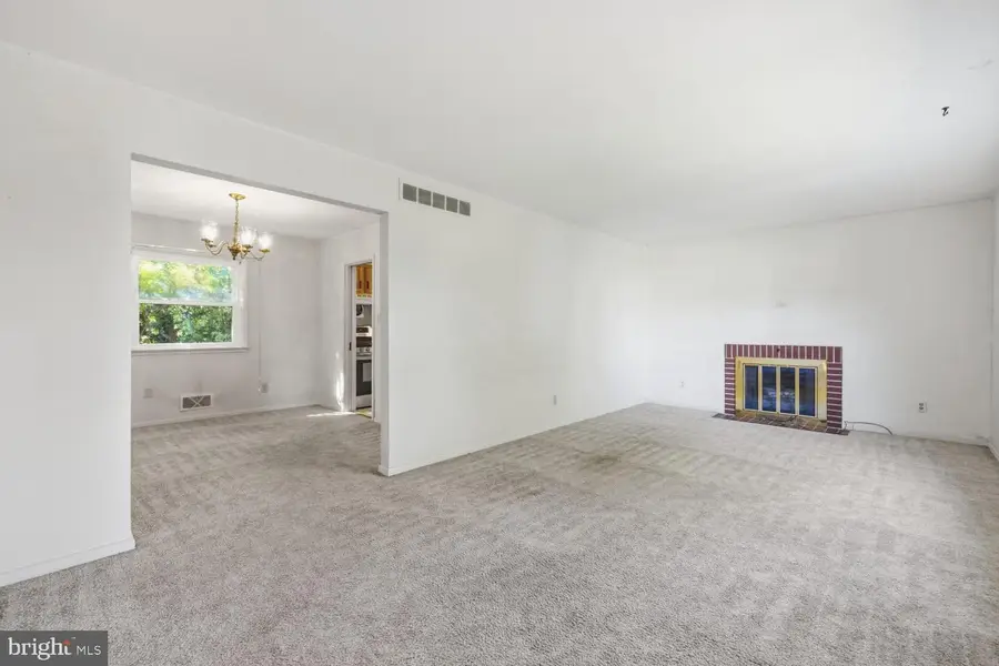 801 Pine Ave, Frederick, MD 21701 - #3