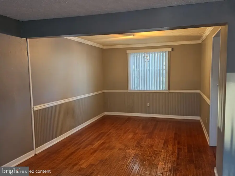 1822 Lawnview Dr, Frederick, MD 21702 - #3