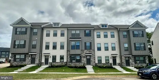 235 Monroe Ave, Frederick, MD 21701 - #2