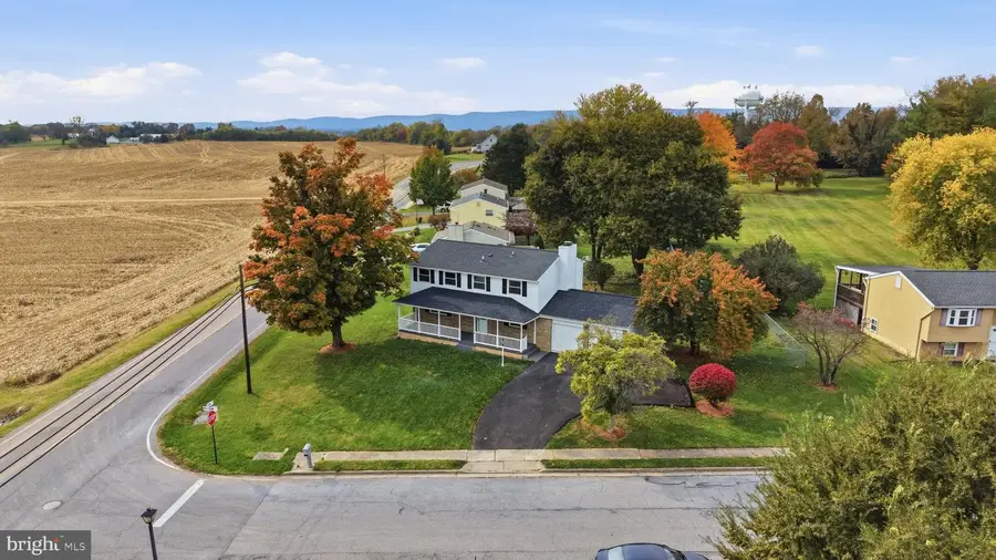 9 Crum Rd, Walkersville, MD 21793 - #2
