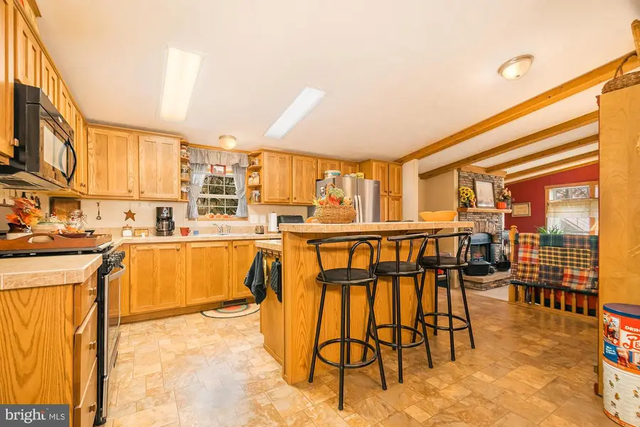 968 Hutton Rd, Oakland, MD 21550 - Image #2