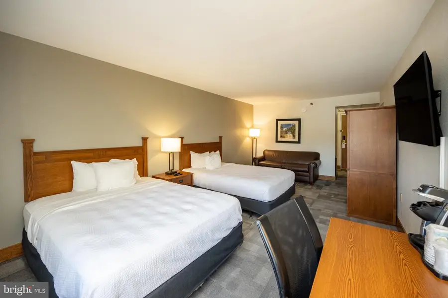 290 Marsh Hill Rd #319c, 6 Sang Run, MD 21541 - Image #2