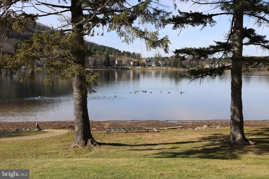 1601 Deep Creek Dr #14a, McHenry, MD 21541 - Image #2