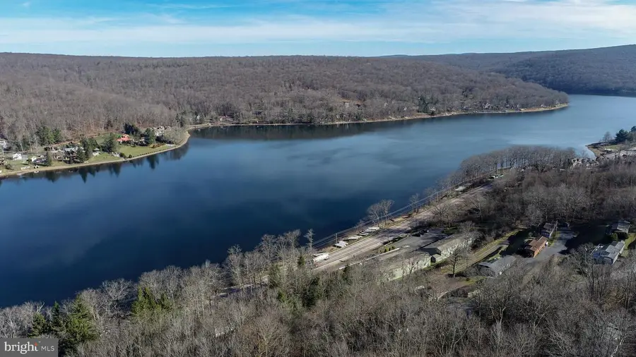 16 Lemley, Oakland, MD 21550 - Image #3