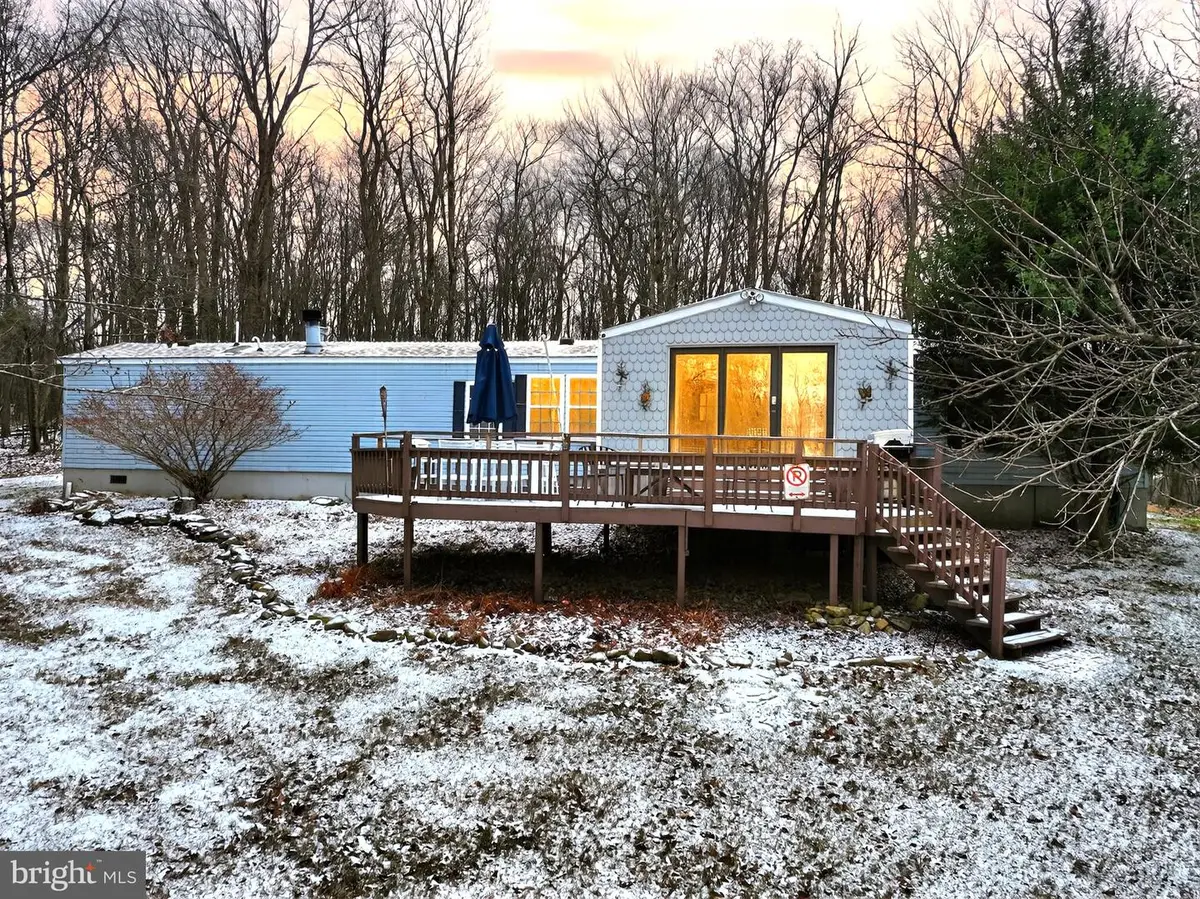 249 Stateline Dr, Grantsville, MD 21536 - Image #1