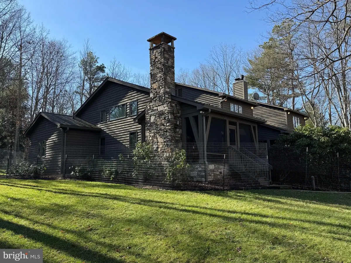 255 Thornberry Rd, Oakland, MD 21550 - Image #1