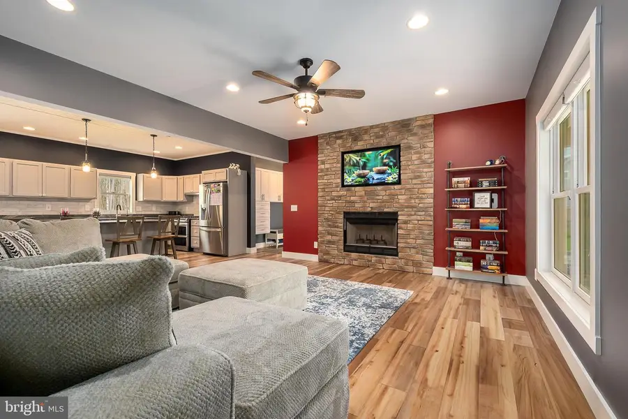 170 Cherrywood Dr, Oakland, MD 21550 - #3