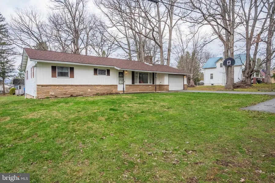 407 Seneca Ave, Mountain Lake Park, MD 21550 - #2