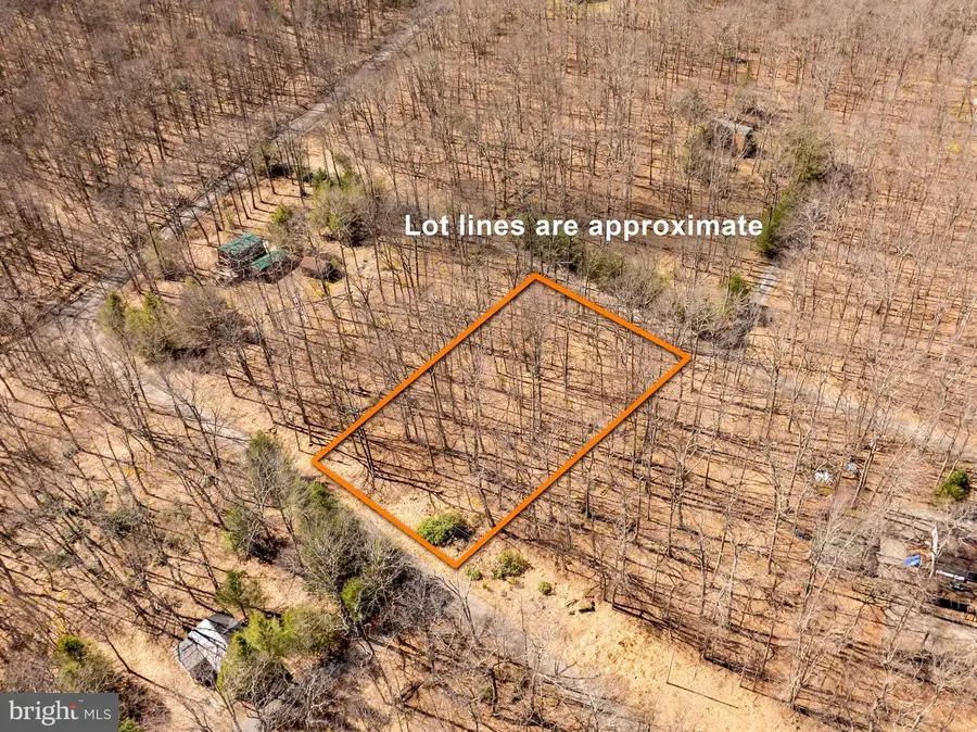 13 Birchwood Dr, Oakland, MD 21550 - #2