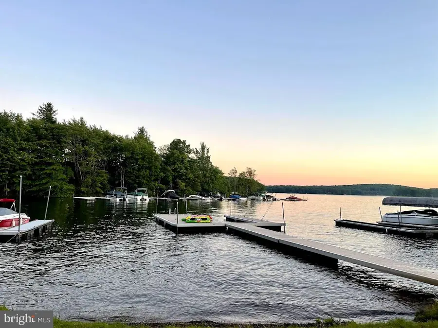 390 Glen Cove Rd, Swanton, MD 21561 - #2