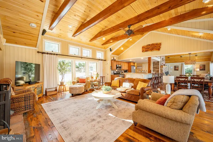 2411 Lake Shore Dr, Oakland, MD 21550 - #3