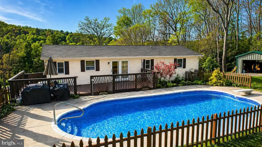 29 Woodmont Ln, Oakland, MD 21550 - #3