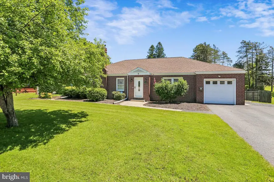 321 N 3rd St, Oakland, MD 21550 - #2