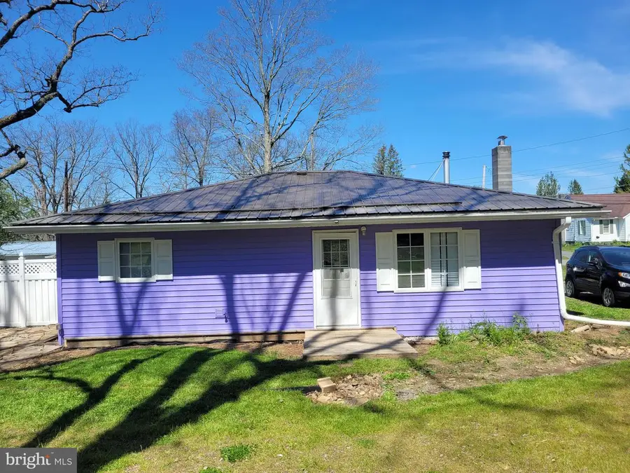 512 Roanoke Ave, Oakland, MD 21550 - #3