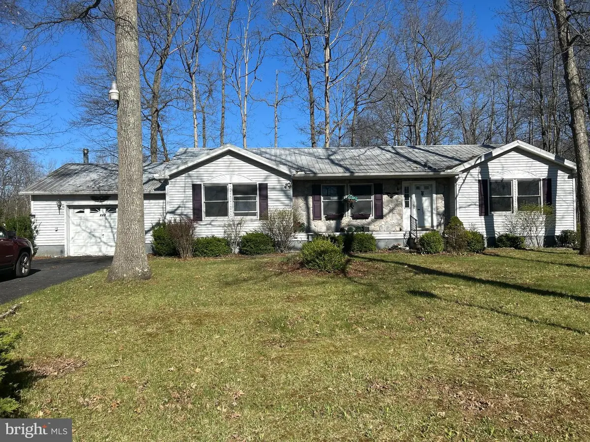 123 B Street, Mountain Lake Park, MD 21550 - #1