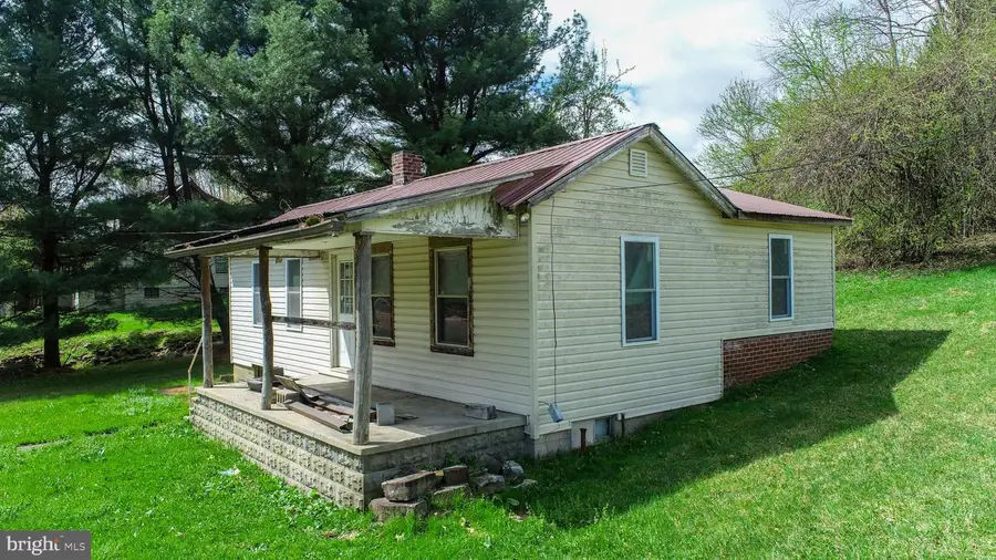 10785 Friendsville Rd, Friendsville, MD 21531 - #3