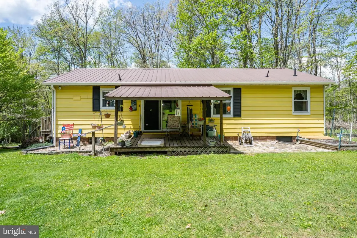 115 Woodmont Ln, Oakland, MD 21550 - #1