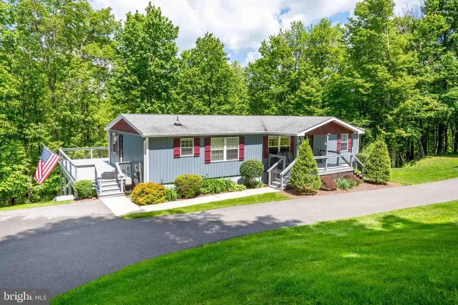 511 Hilltop Rd, Oakland, MD 21550 - #3