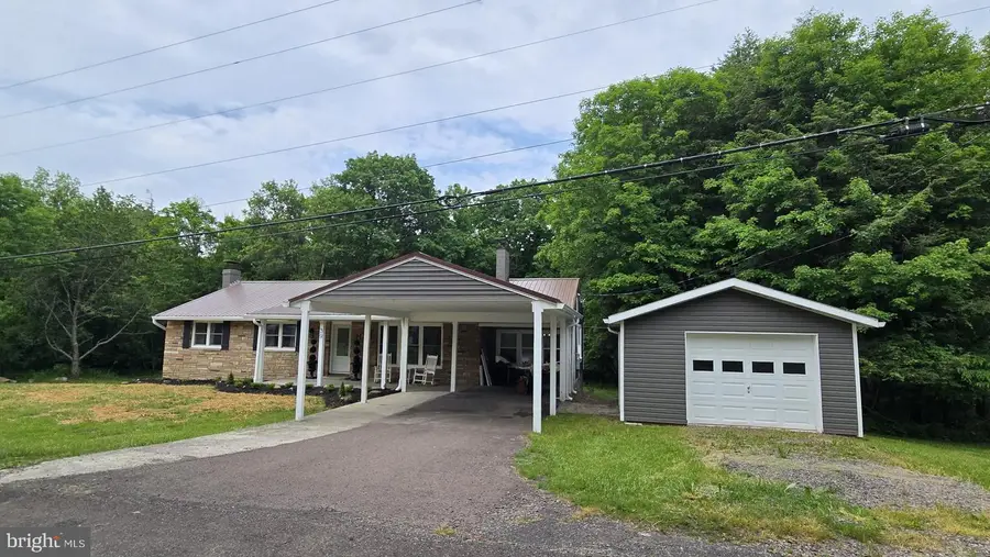 39 S Old Shade Hollow Rd, Grantsville, MD 21536 - #3